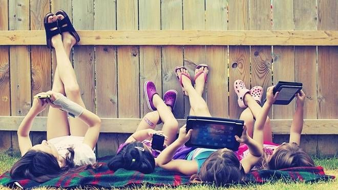 5 sự thật ngạc nhiên về sử dụng công nghệ của giới trẻ