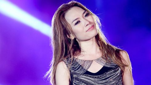 Mỹ Tâm - Bầu Show: Sóng ngầm đã nổi, ai thắng?