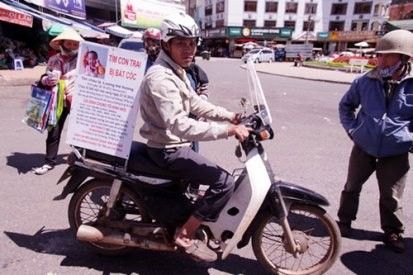 Xót xa người cha 5 tháng rong ruổi khắp chốn tìm con bị mất tích