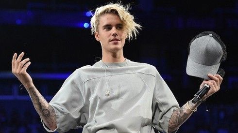 Fan 'la làng' vì vé giao lưu với Justin Bieber bị hét đến 44 triệu đồng