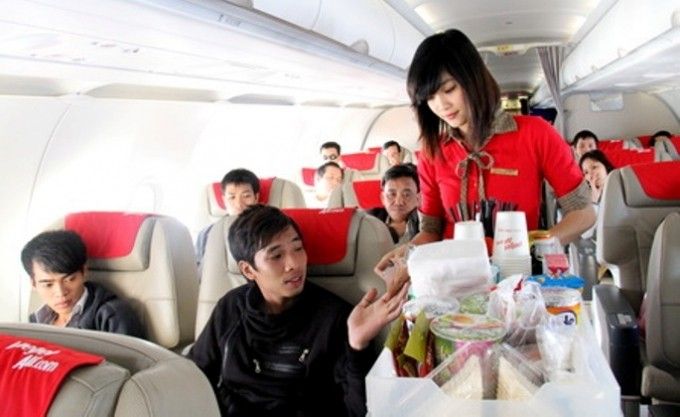 Phạt vị giám đốc sàm sỡ và chửi tiếp viên 'bọn mày mất dạy' 4 triệu đồng
