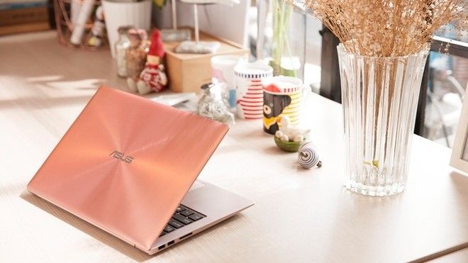 Asus ra mắt laptop màu vàng hồng tại Việt Nam