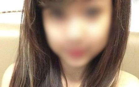 Hà Nội: Đang ngồi xe máy, cô gái trẻ bất ngờ ngã tử vong