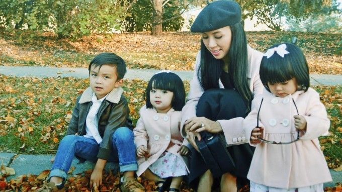 Mẹ con Huyền Ny khoe ảnh đón mùa thu ngọt ngào tại Mỹ
