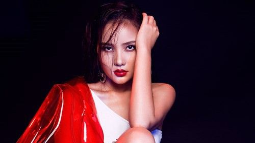 Phan Như Thảo: 'Ủa, tôi đâu có cướp chồng ai'