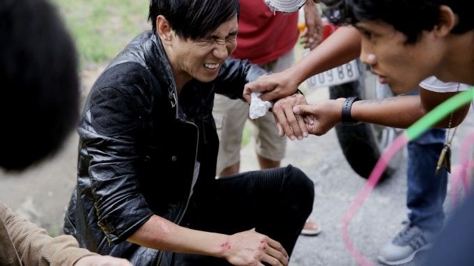 Lý Hải suýt mất mạng khi bị tai nạn xe