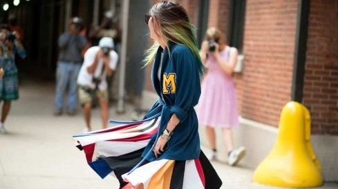 Xu hướng 'bảy sắc cầu vồng' khiến bạn tươi trẻ bất ngờ