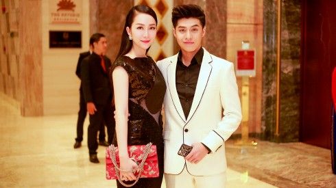 Linh Nga diện túi xách 70 triệu đồng tham gia sự kiện
