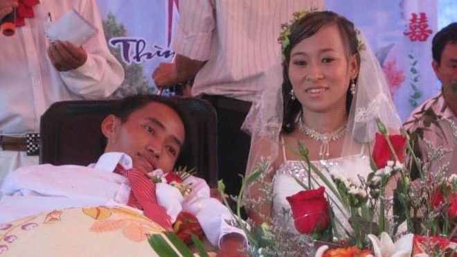 Chuyện tình giản dị này sẽ khiến bạn tin vào sức mạnh của tình yêu