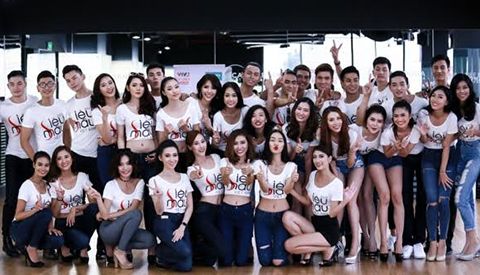 Infographic: Thống kê đặc biệt về dàn chân dài 'Siêu mẫu Việt Nam 2015'