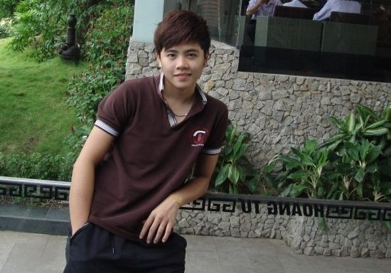 Cô nàng điển trai đến con gái cũng phải mê của làng bóng chuyền Việt