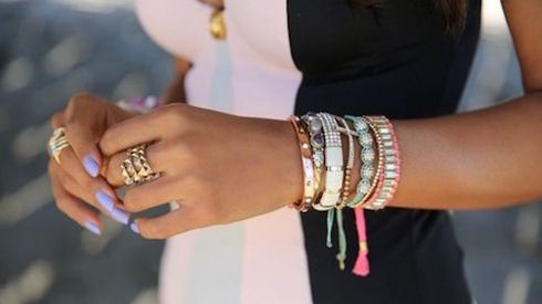 Chàng có ý gì khi tặng bạn món quà Noel này?