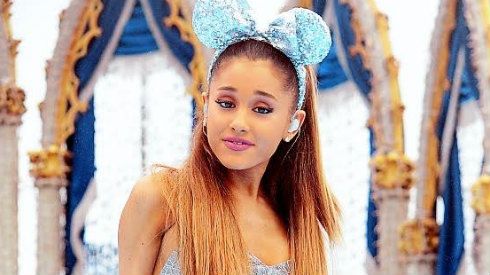 Ariana Grande - Nữ hoàng nhạc Giáng sinh mới