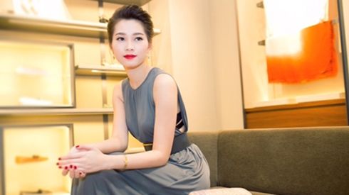 Hoa hậu Thu Thảo và những kiểu váy gợi cảm nhất 2015