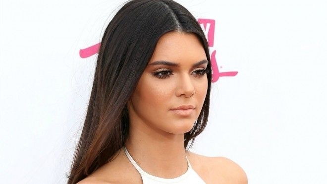 Mỹ nhân Hollywood xinh đẹp với mái tóc thẳng