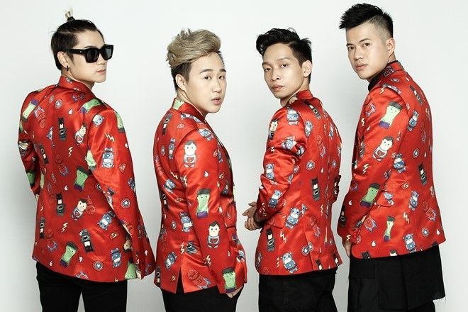 Bộ ảnh 'rực đỏ' của team dễ thương nhất The Remix 2016