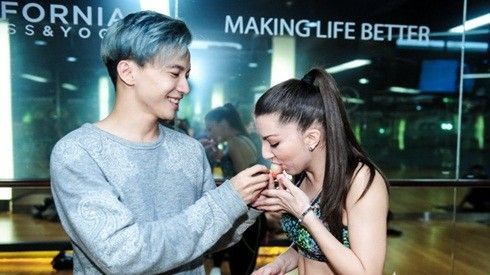 S.T (365) ngọt ngào với bạn nhảy trên sàn tập Bước nhảy Hoàn vũ