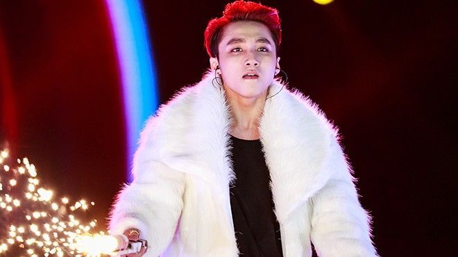 Khoảnh khắc thăng hoa của Sơn Tùng trong 'Chuyến bay đầu tiên' tại Hà Nội