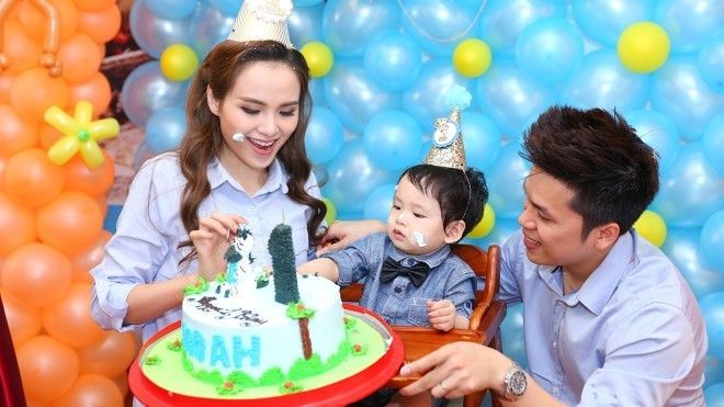 Vợ chồng Diễm Hương tổ chức sinh nhật cho con trai cưng
