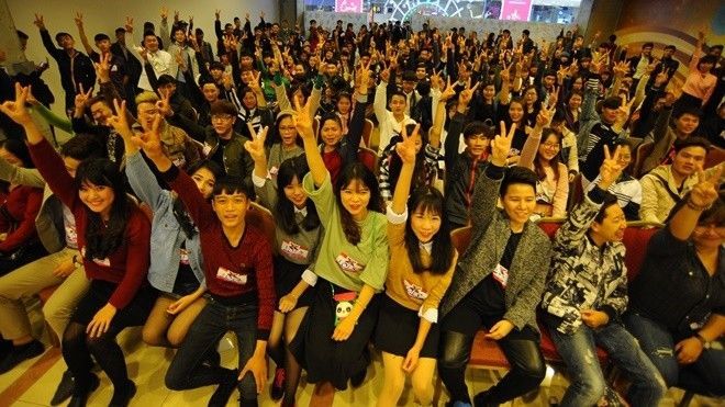 Hàng ngàn người tham dự buổi 'tuyển sinh kép' của X-Factor và The Voice