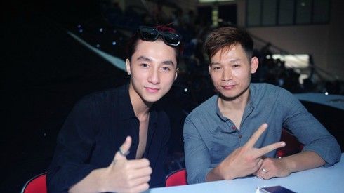 Hình ảnh đầu tiên của Sơn Tùng M-TP trên 'ghế nóng' The Remix 2016