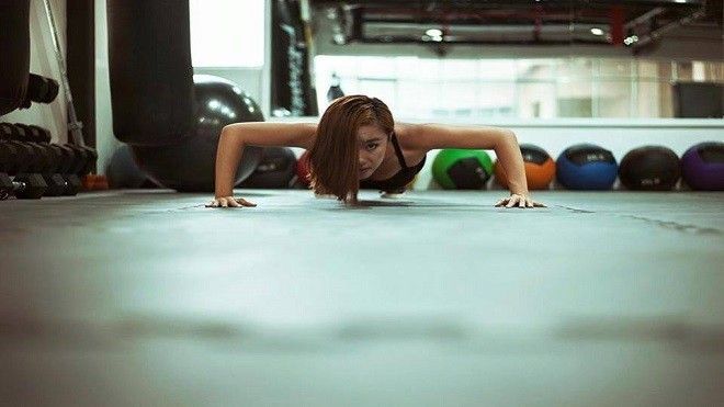 Tập Gym có khiến ngực phụ nữ nhỏ đi?