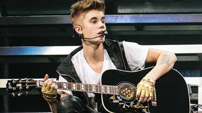 6 phần biểu diễn acoustic đáng nhớ nhất của Justin Bieber