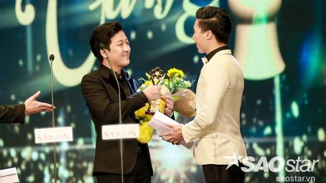 Trường Giang giành cú đúp tại giải Mai Vàng 2015