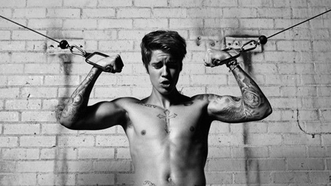 Justin Bieber mang phòng gym di động đi tour
