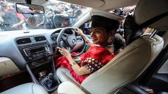 Thế giới xúc động chào đón dịch vụ taxi đầu tiên dành cho LGBT