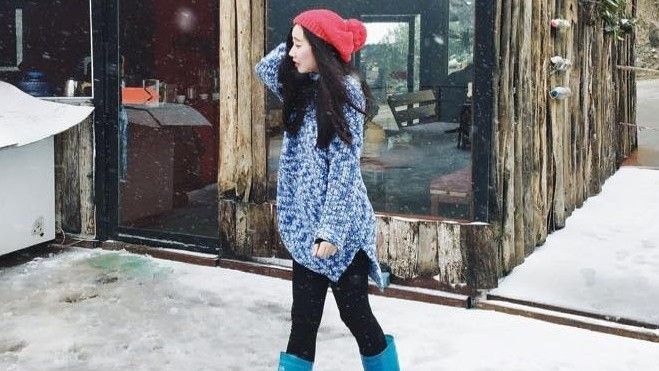 Dân mạng 'phát cuồng' vì tuyết, nườm nượp check-in từ Sapa, Mẫu Sơn