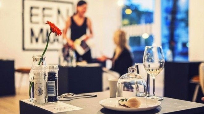 Eenmaal: Nhà hàng siêu tối giản dành cho những tâm hồn thích một mình