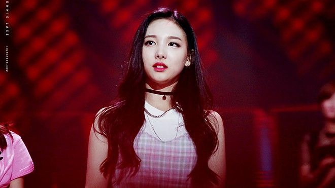 Nghi vấn Nayeon TWICE phẫu thuật thẩm mỹ mũi?