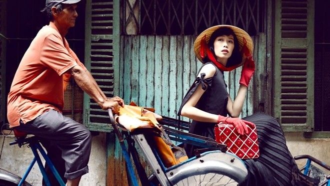 Kim Phương rạng rỡ trong bộ ảnh 'Miss Saigon'