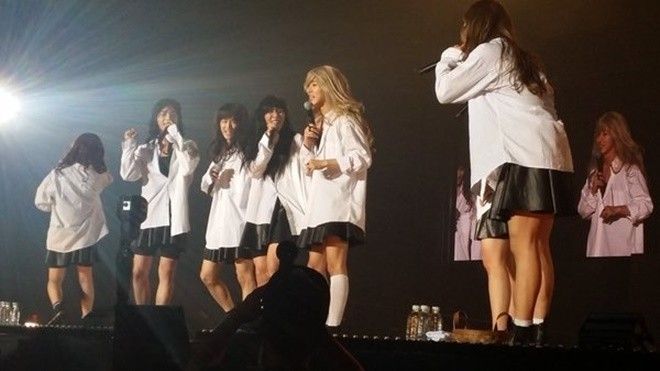 Tiết mục ‘giả’ EXID, GFriend của iKON khiến fan 'không đỡ nổi'