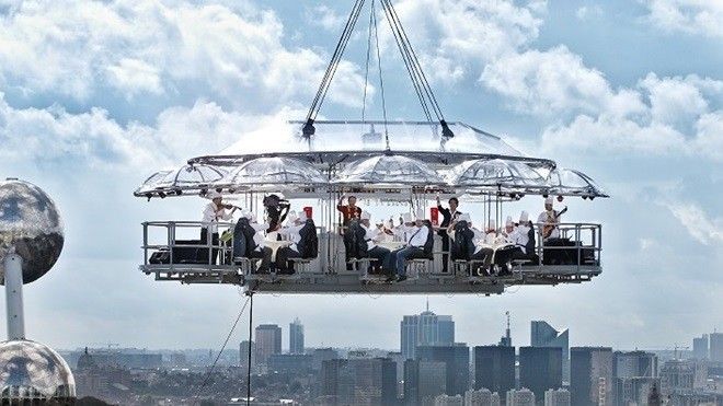 Buổi tiệc đẳng cấp thế giới không dành cho người sợ độ cao