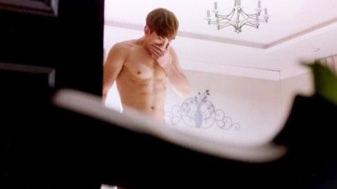 Bi (Rain) ngỡ ngàng trước body săn chắc trong phim mới