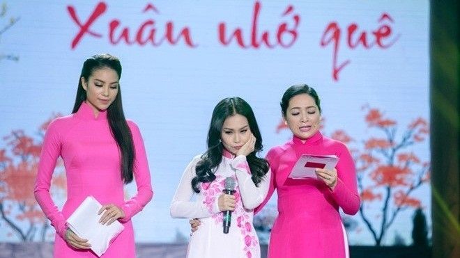 Cẩm Ly, Phạm Hương 'rưng rưng' nước mắt khi nhớ về quê hương