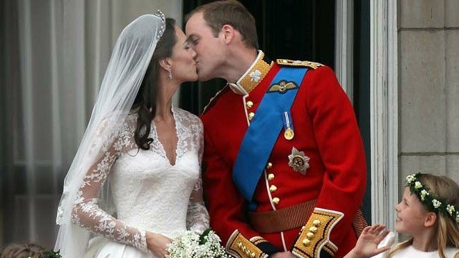 Valentine's day: Điểm lại các địa danh ghi dấu những nụ hôn lịch sử