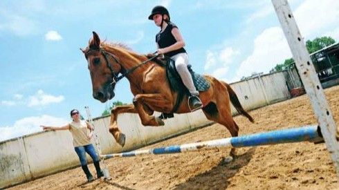 Loạt trò chơi mạo hiểm thách thức các 'thanh niên cứng' Sài thành