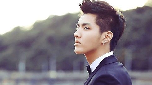 Rời EXO, quyết định sáng suốt nhất của Kris (Ngô Diệc Phàm)?