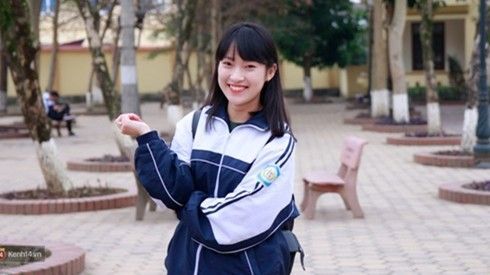 Nữ sinh 'bắn rap' bằng 7 thứ tiếng: 'Mình đặc biệt ngưỡng mộ cô Phó chủ tịch quốc hội'