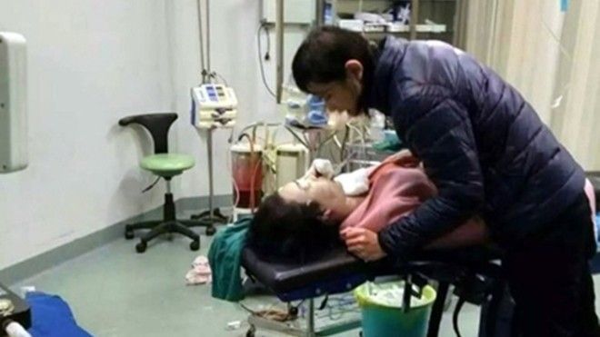 Người mẫu đột ngột tử vong khi đang được nâng ngực