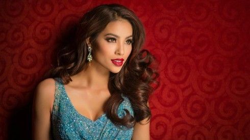 Phạm Hương sẽ ngồi ghế nóng The Face Vietnam?