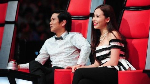 Rộ tin Lưu Hương Giang mang bầu, vắng mặt tại Giọng hát Việt nhí 2016