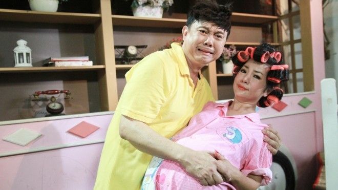 Cặp đôi mới Thúy Nga - Chí Tài sinh 10 đứa con trong MV hài mới