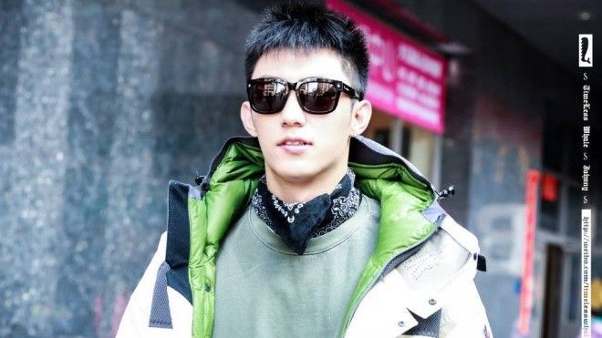 'Cố Hải' gây sốt khi xuất hiện hát mừng nhưng né tránh Angela Baby