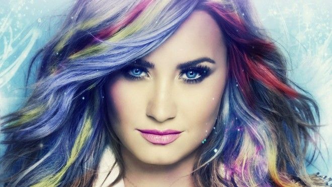 Demi Lovato được vinh danh vì tận tâm với cộng đồng LGBT