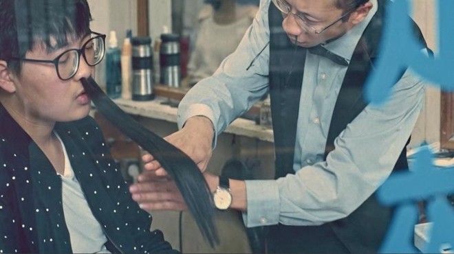 Người dân Trung Quốc nuôi lông mũi để sống sót qua đại nạn