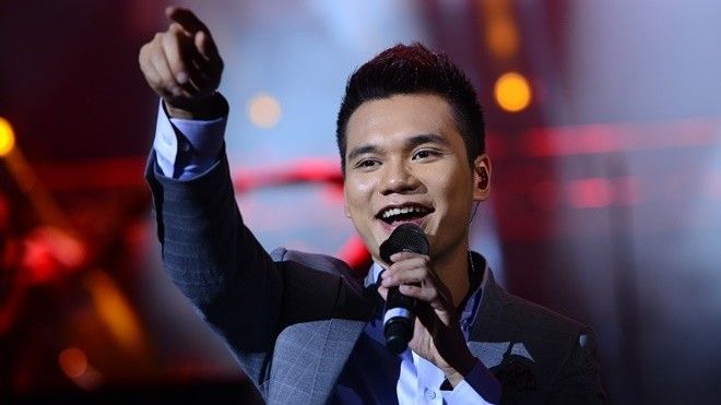 Khắc Việt quyết làm quà tặng… FA nhân dịp 8/3